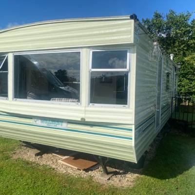 Static caravan glaxing services in England, Wales and up to the Scottish borders