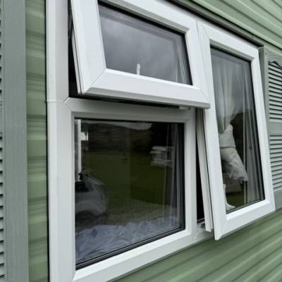 Static caravan glaxing services in England, Wales and up to the Scottish borders